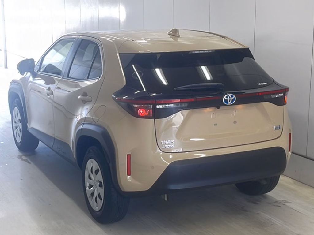 TOYOTA YARIS CROSS