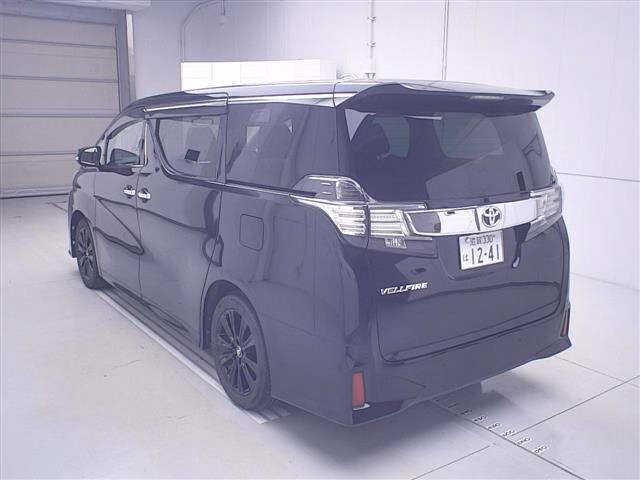 TOYOTA VELLFIRE