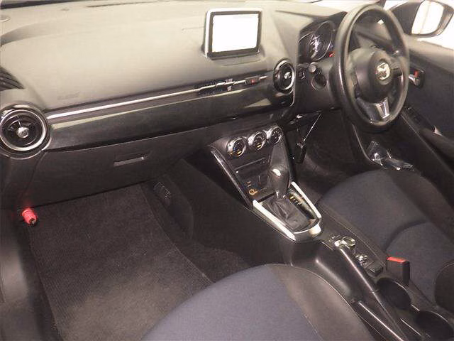 MAZDA MAZDA2