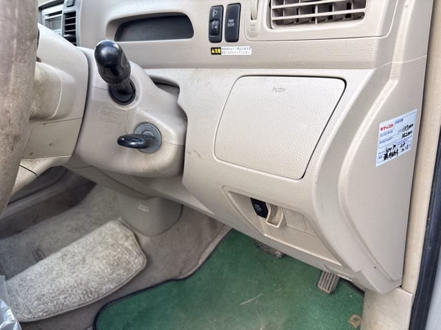 TOYOTA RAUM