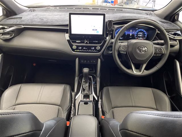 TOYOTA COROLLA CROSS