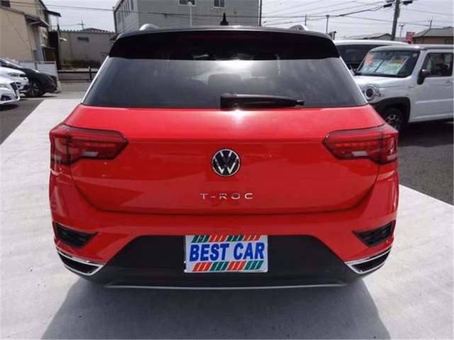 VOLKSWAGEN T-ROC