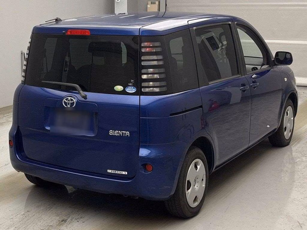 TOYOTA SIENTA