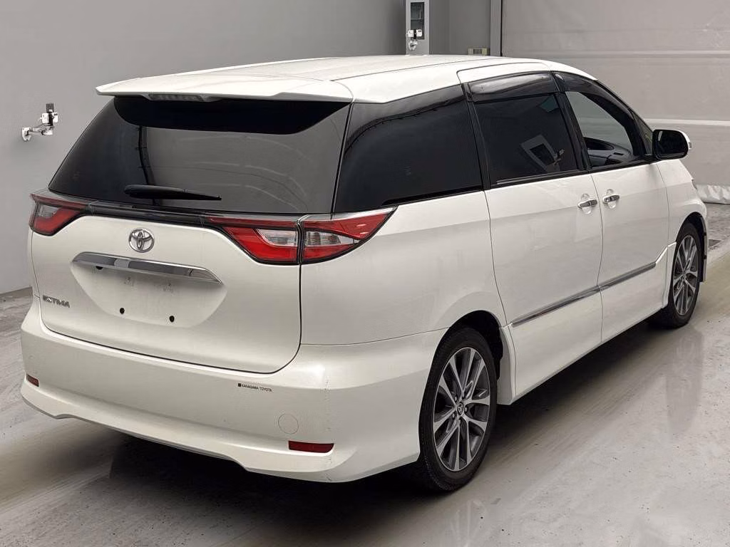 TOYOTA ESTIMA