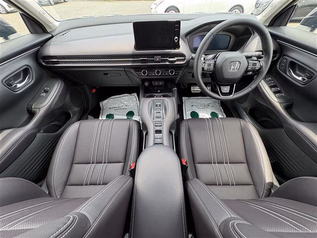 HONDA ZR-V