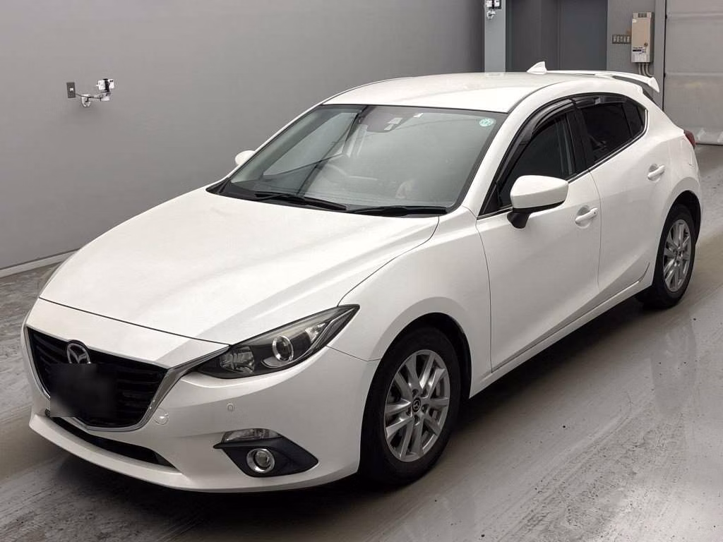 MAZDA AXELA