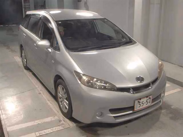 TOYOTA WISH