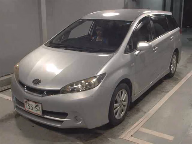 TOYOTA WISH