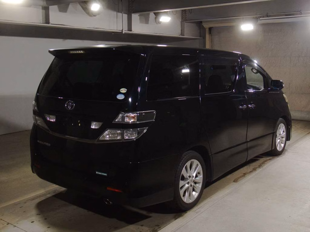 TOYOTA VELLFIRE