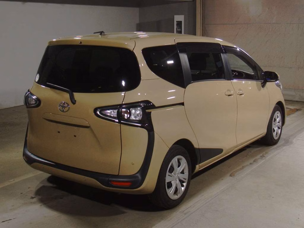 TOYOTA SIENTA