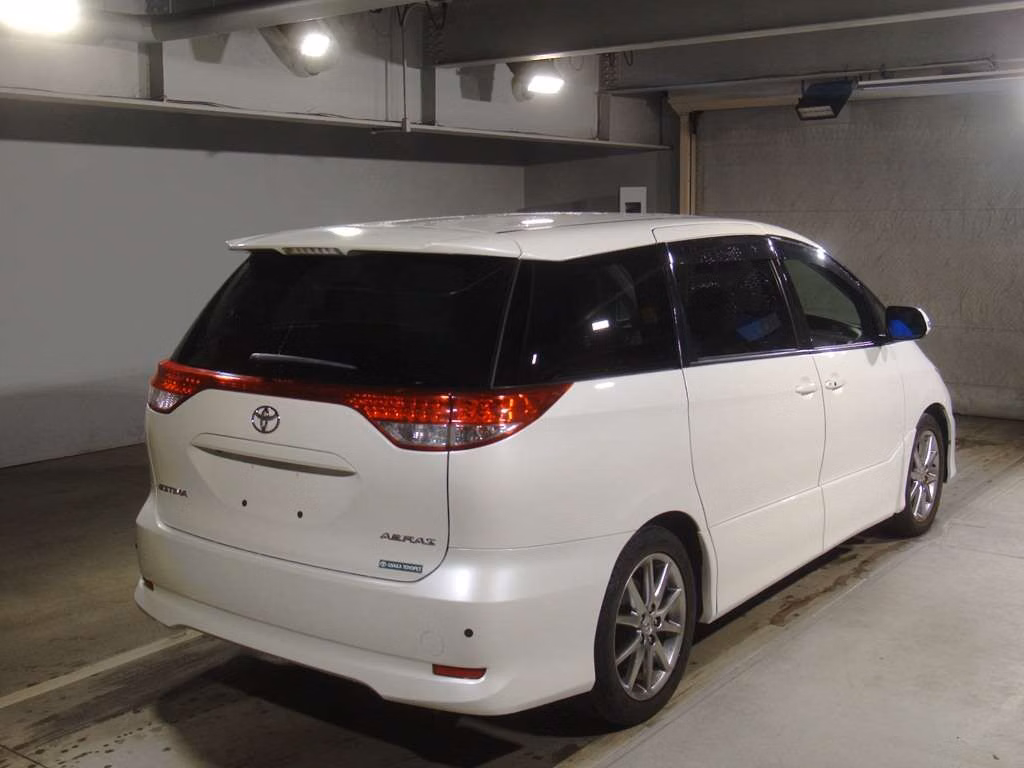 TOYOTA ESTIMA