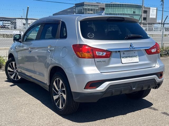 MITSUBISHI RVR