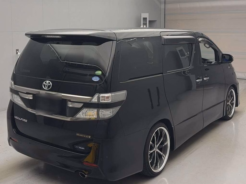 TOYOTA VELLFIRE
