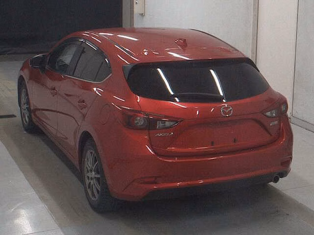 MAZDA AXELA