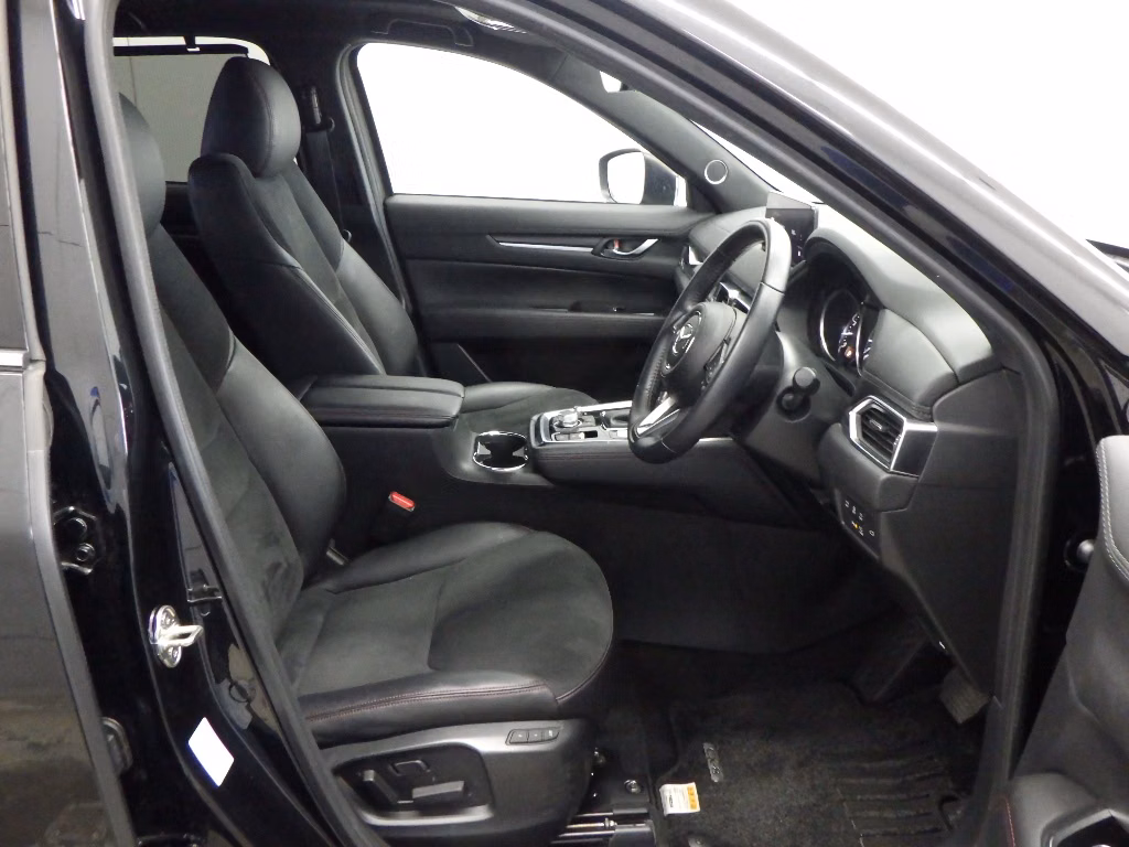 MAZDA CX-8