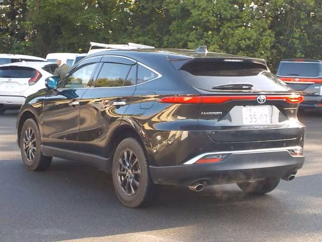 TOYOTA HARRIER