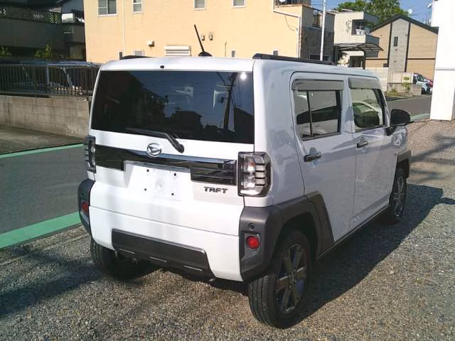 DAIHATSU TAFT