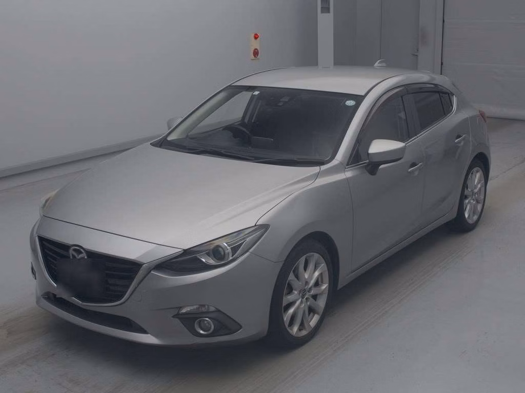 MAZDA AXELA
