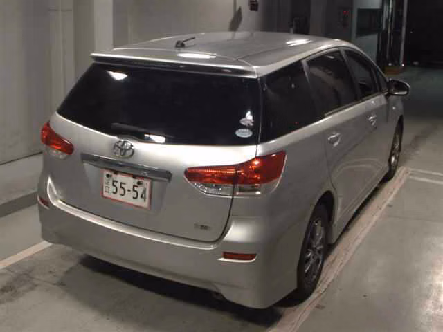 TOYOTA WISH