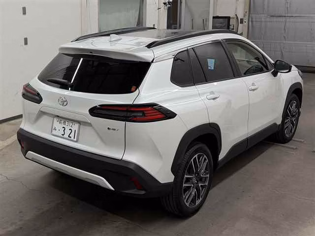 TOYOTA COROLLA CROSS