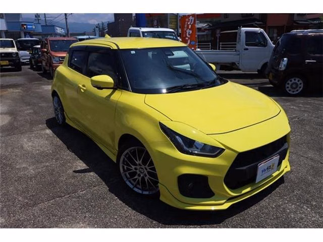 SUZUKI SWIFT