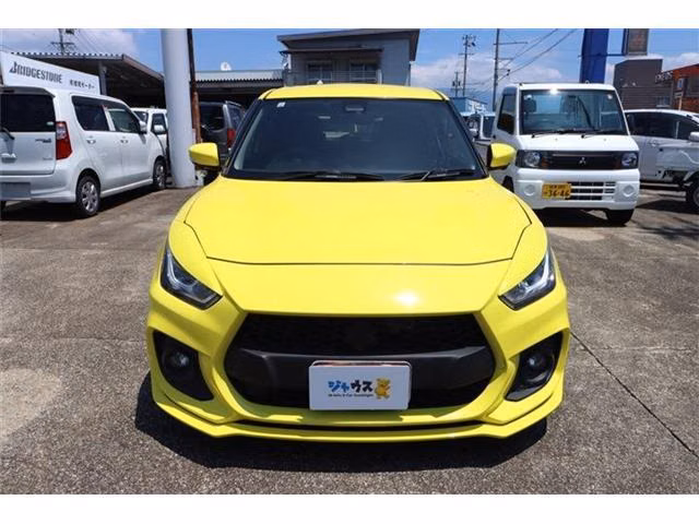 SUZUKI SWIFT