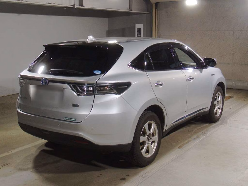 TOYOTA HARRIER