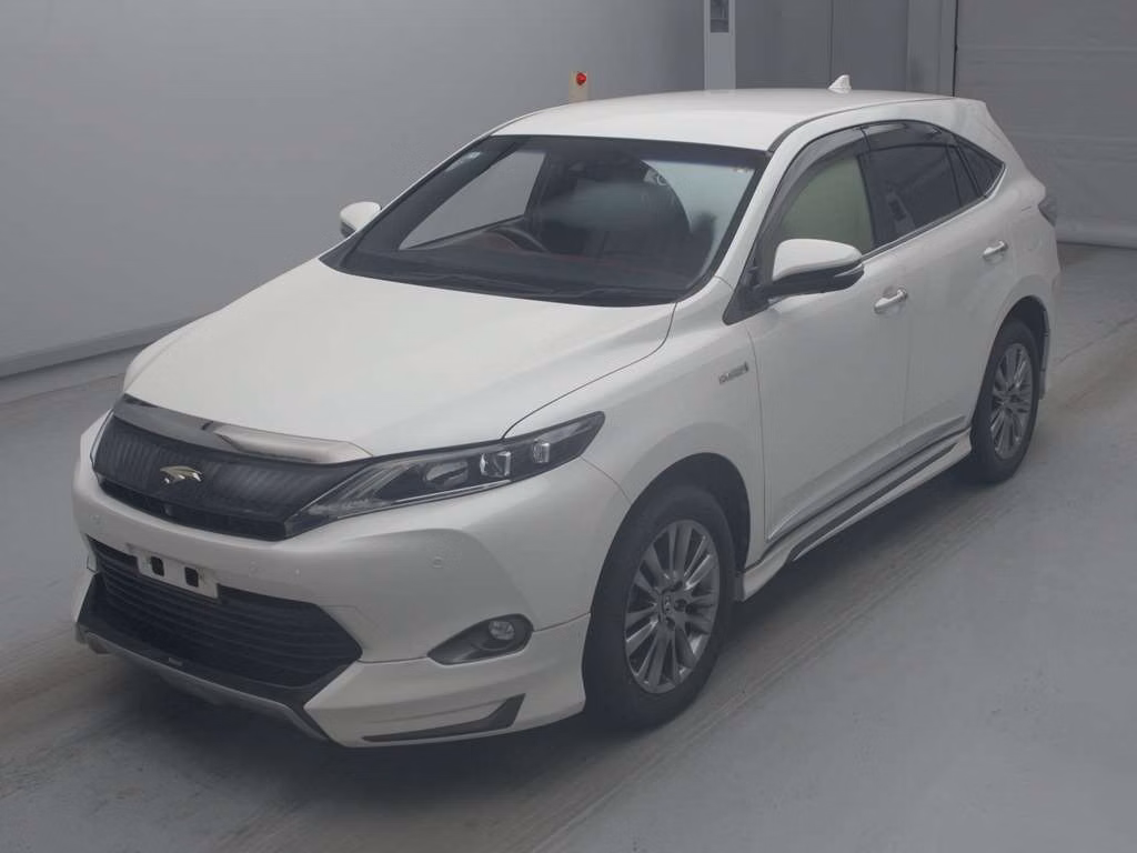 TOYOTA HARRIER