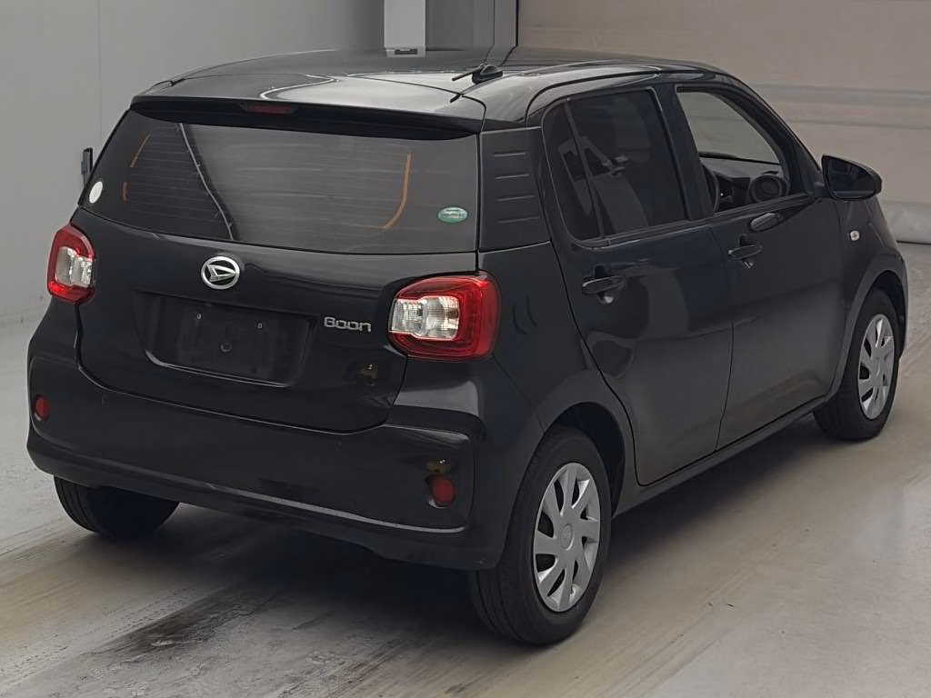 DAIHATSU BOON