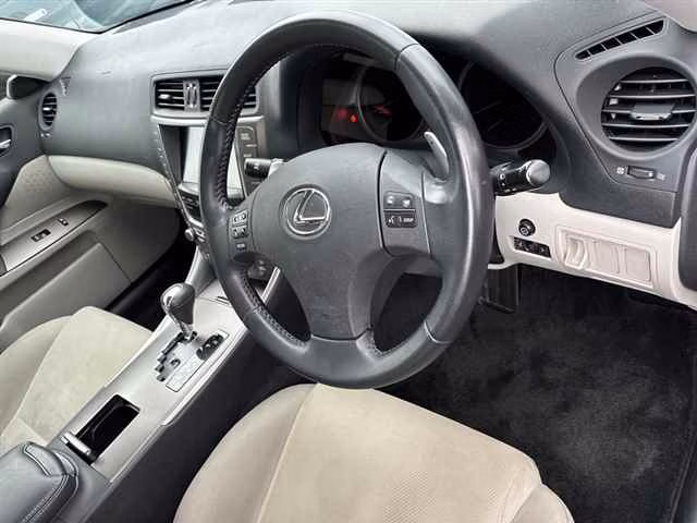 LEXUS IS250