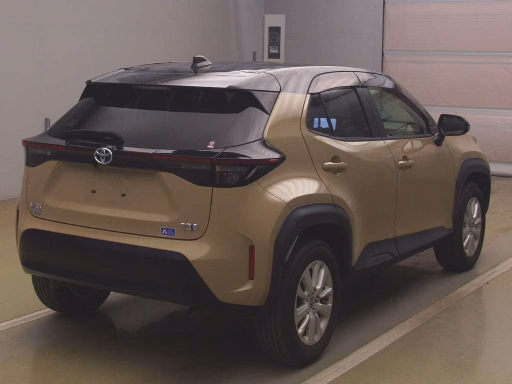 TOYOTA YARIS CROSS