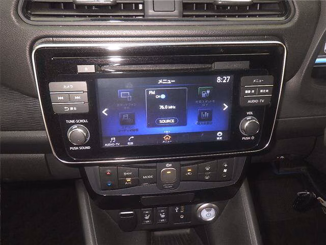 NISSAN LEAF