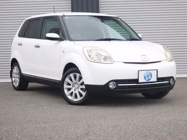 MAZDA VERISA