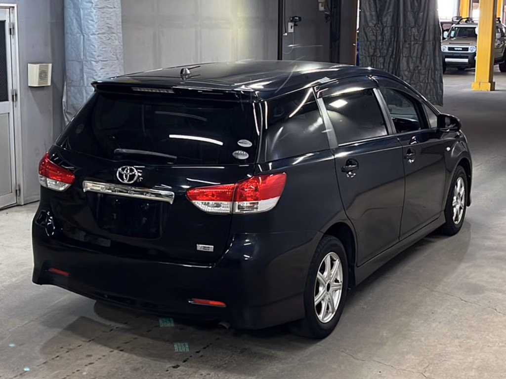 TOYOTA WISH