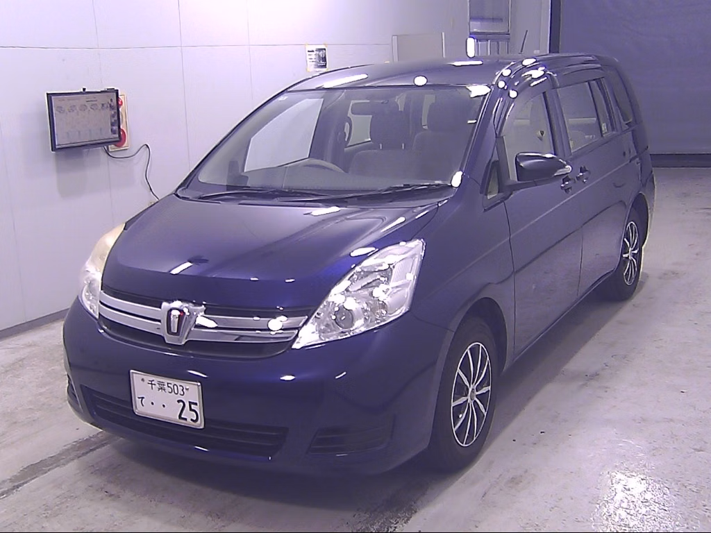 TOYOTA ISIS