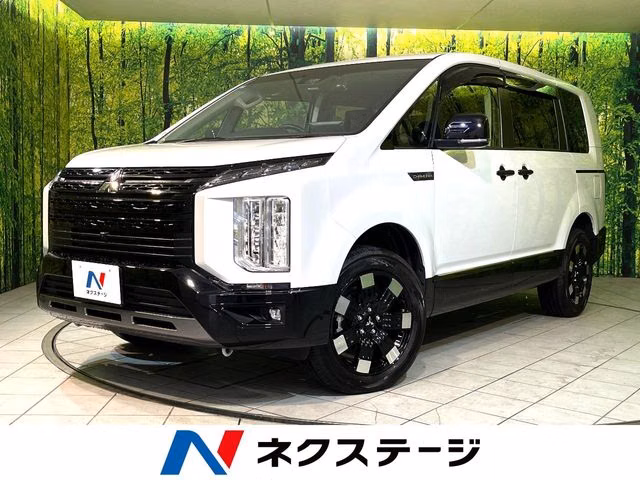 MITSUBISHI DELICA D:5
