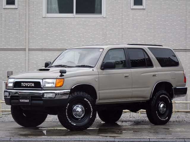TOYOTA HILUX SURF