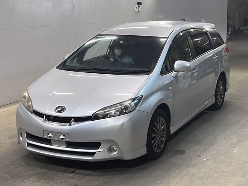 TOYOTA WISH