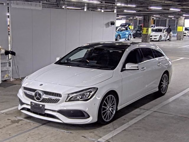 MERCEDES-BENZ CLA-CLASS