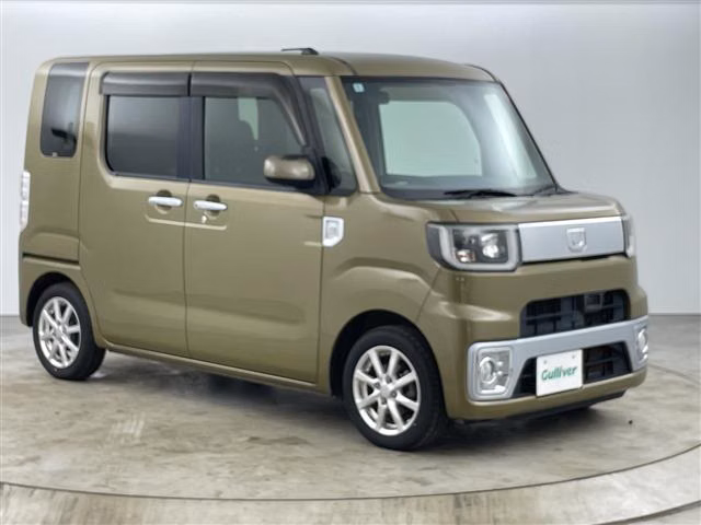 DAIHATSU WAKE