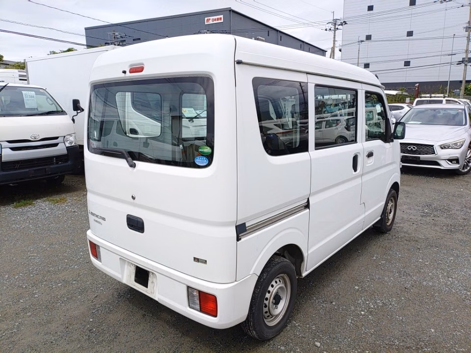 MITSUBISHI MINICAB