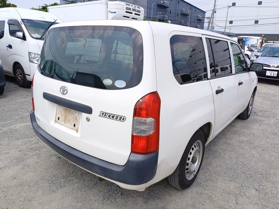 TOYOTA PROBOX