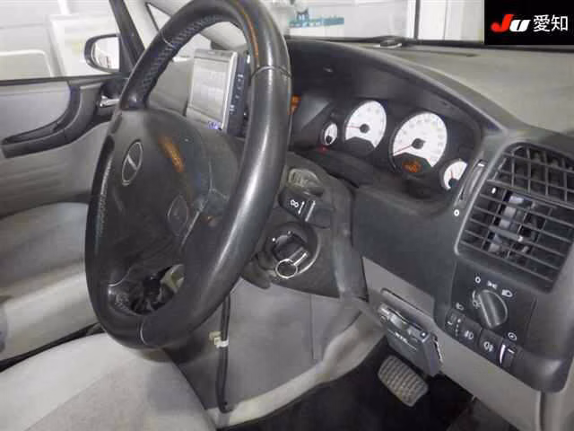 SUBARU TRAVIQ