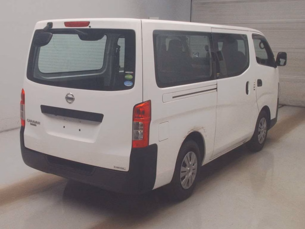 NISSAN NV350 CARAVAN