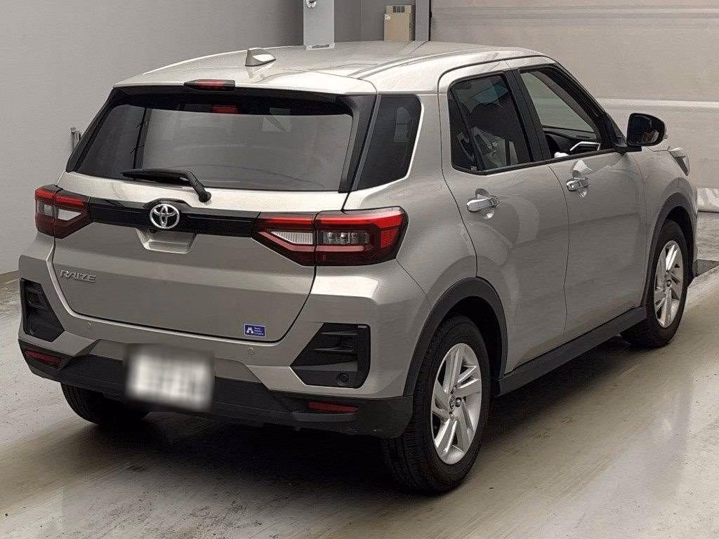 TOYOTA RAIZE