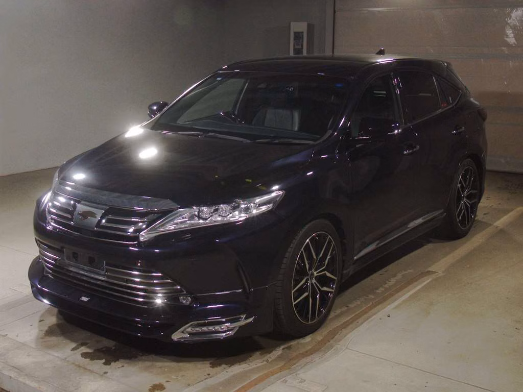 TOYOTA HARRIER