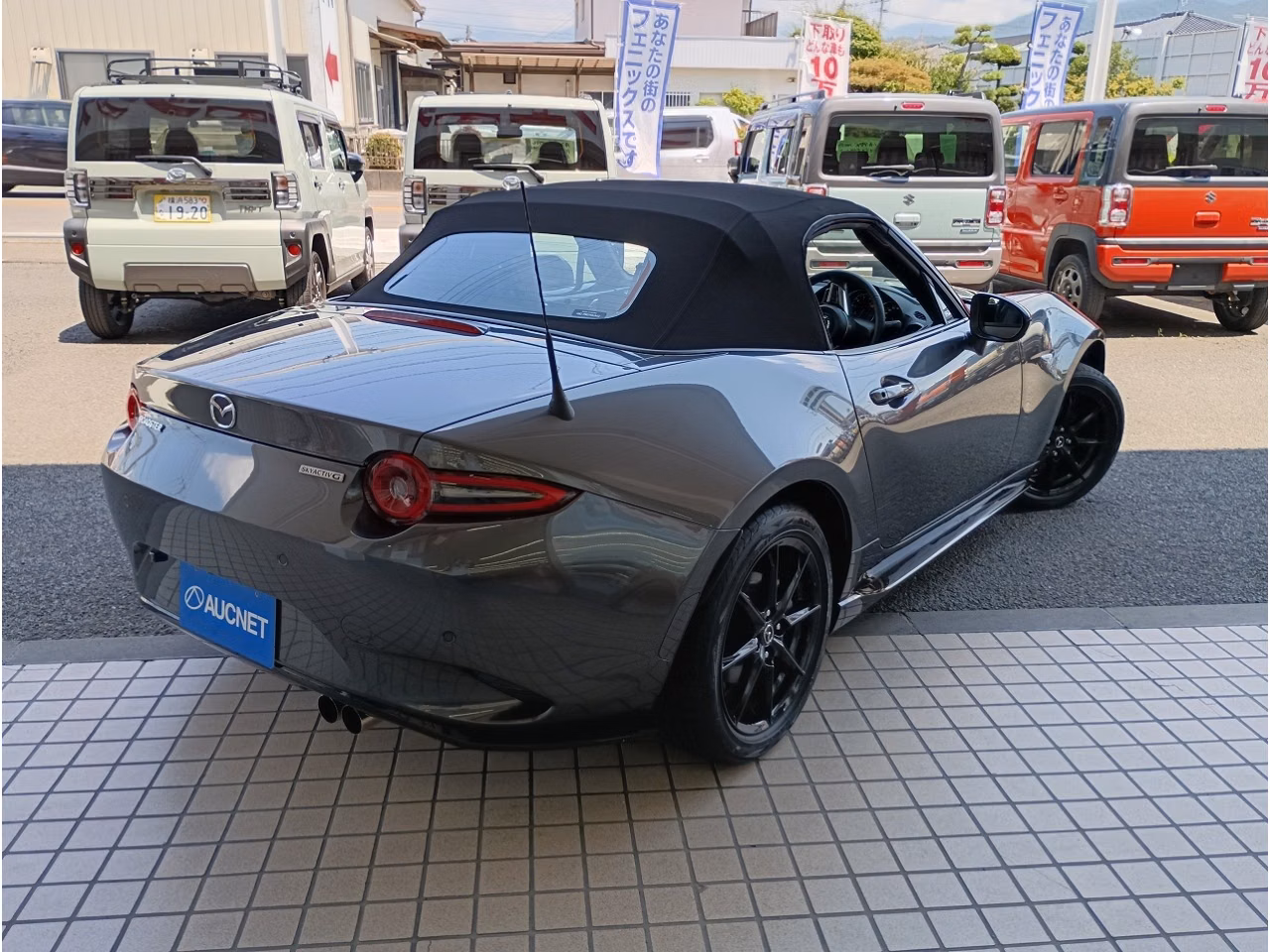 MAZDA ROADSTER