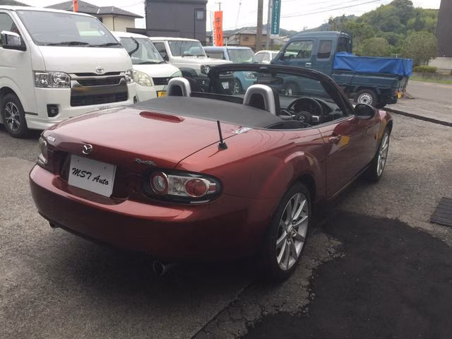 MAZDA ROADSTER