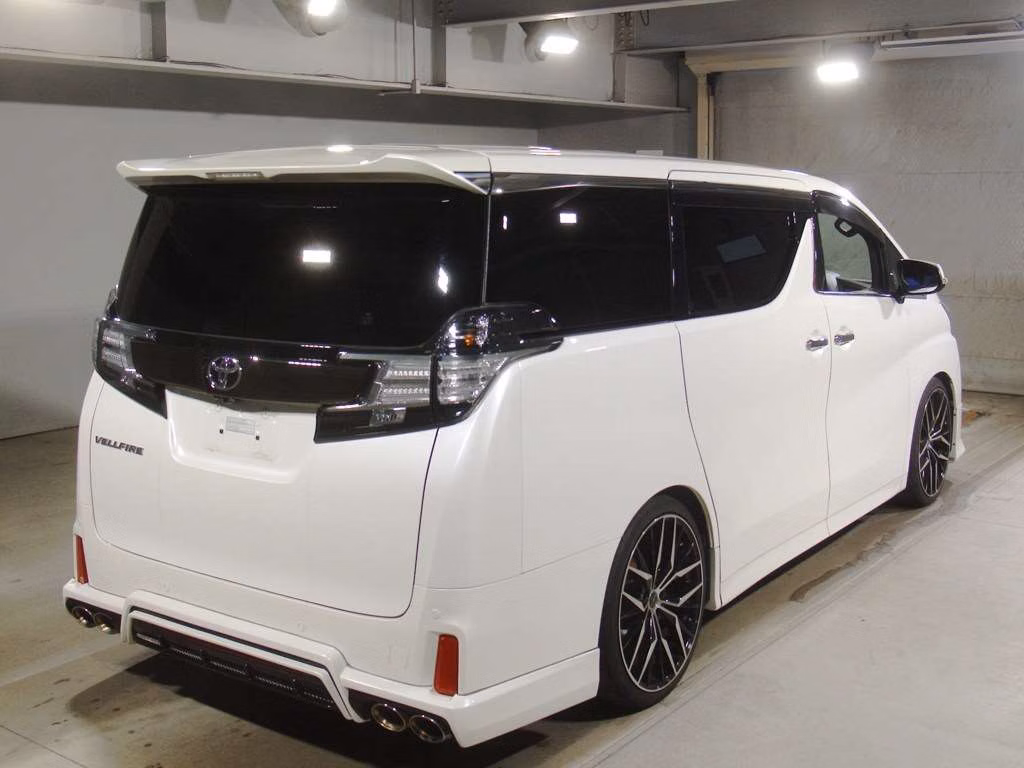 TOYOTA VELLFIRE