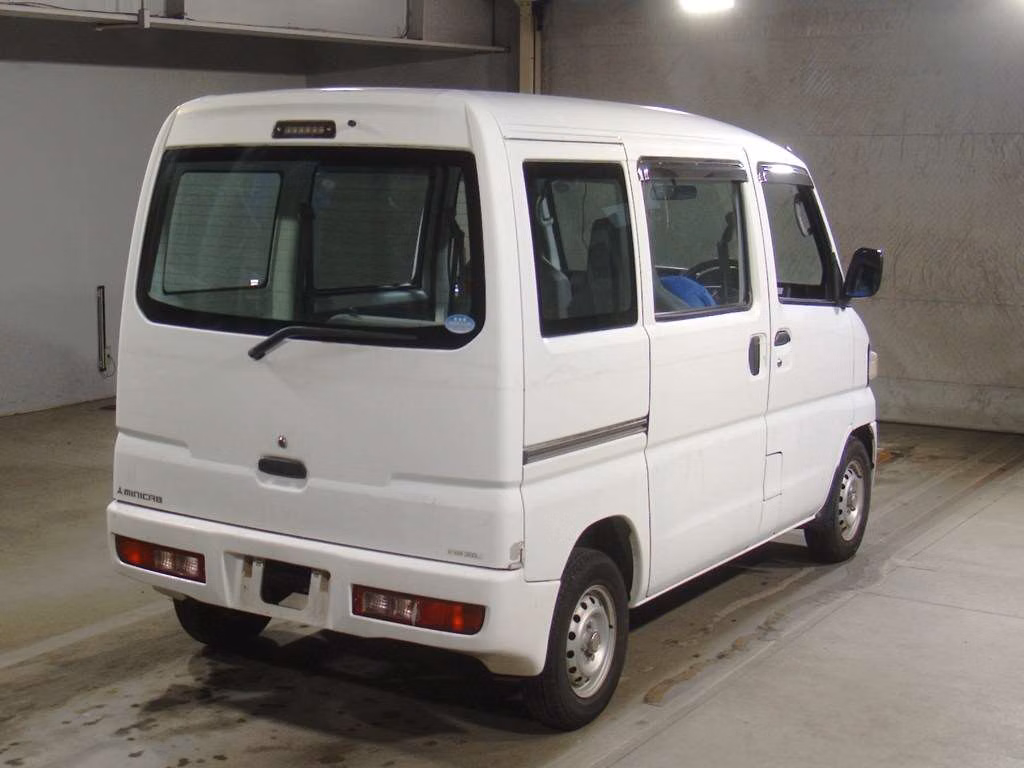 MITSUBISHI MINICAB